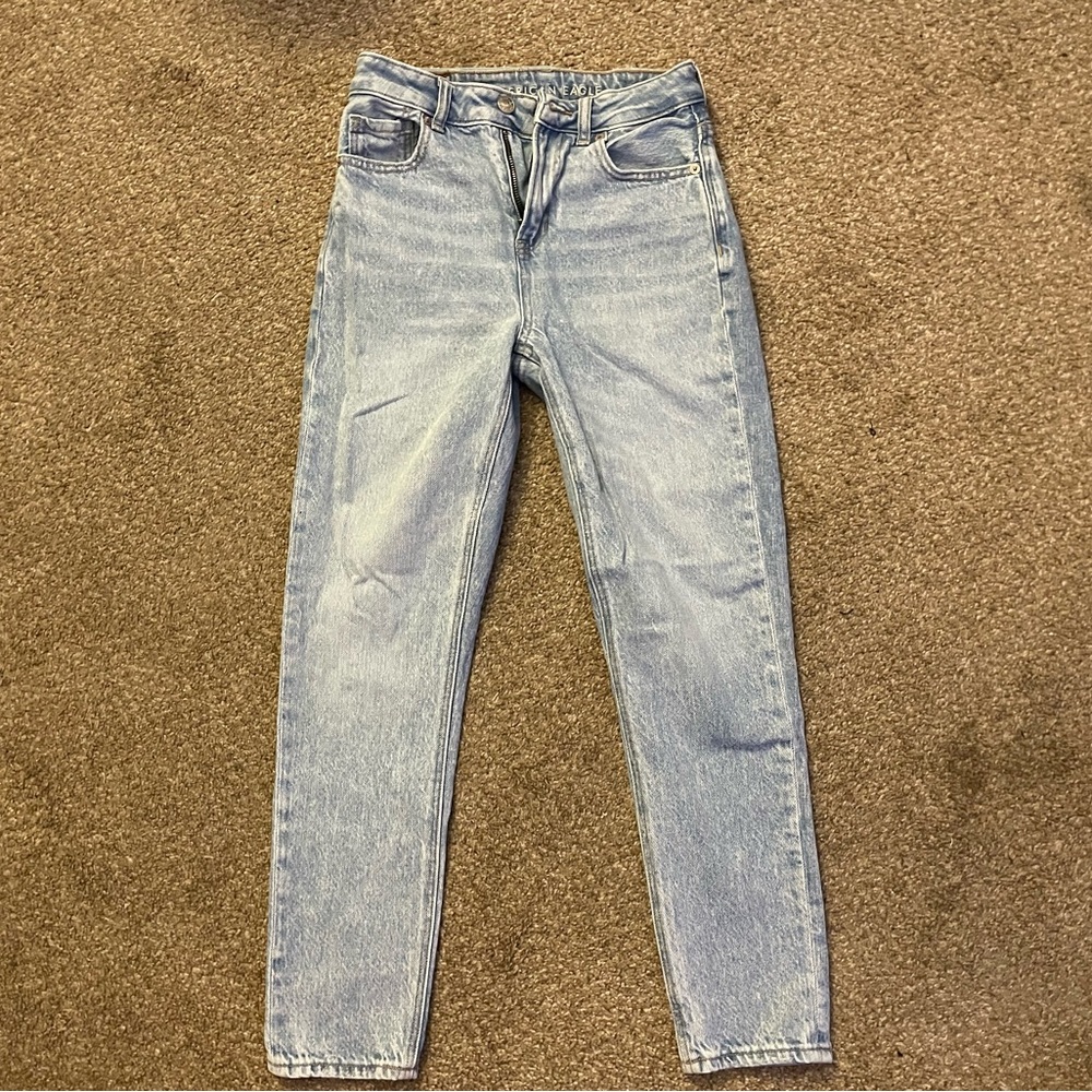 American Eagle Mom jeans